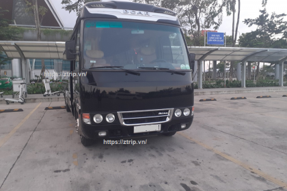 Cho thuê xe Fuso Limousine 17 ghế tại Huế