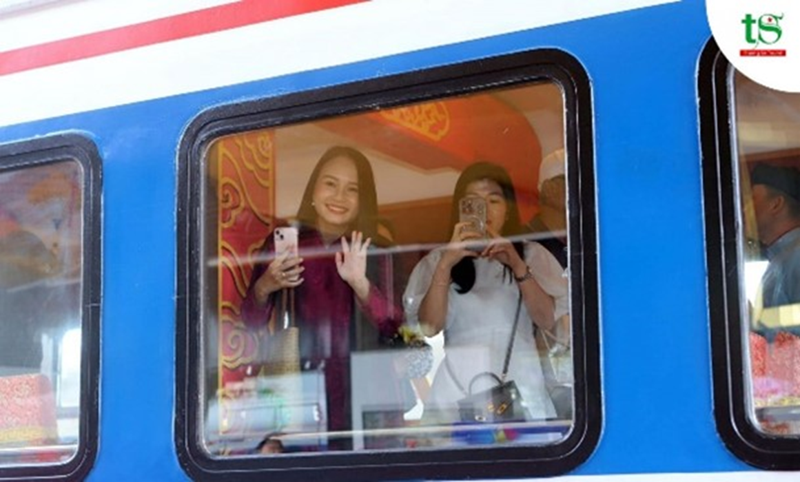 Tour-tau-hoa-du-lich-1-ngay-Da-Nang-Hue(4)