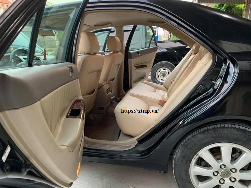 cho-thue-xe-camry-2%20(1)