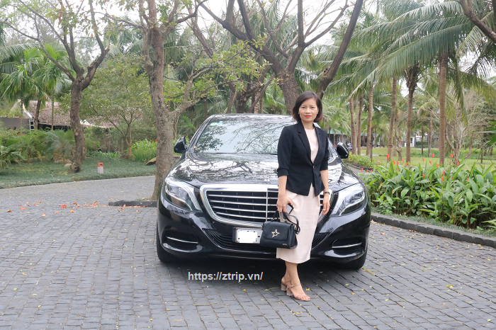 cho-thue-xe-hang-sang-mercedes-s400-tai-hue%20(4)