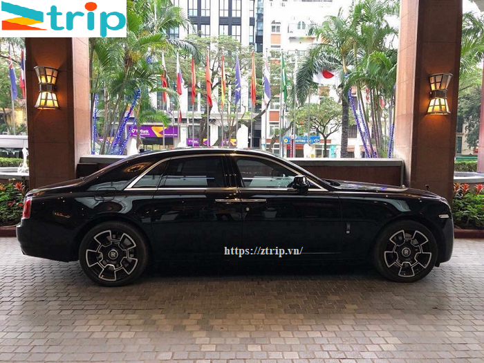 cho-thue-xe-rolls-royce-vip-da-nang%20(3)