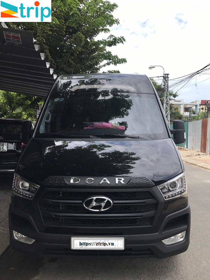 cho-thue-xe-solati-limousine-12cho-da-nang%20(4)(1)