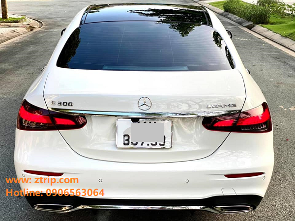 cho-thue-xe-vip-mercedes-e300-tai-da-nang-gia-re-(4)