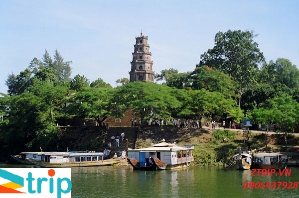 Chua-Thien-Mu-Hue-Tour Hue 1 ngay don khach tu Da Nang