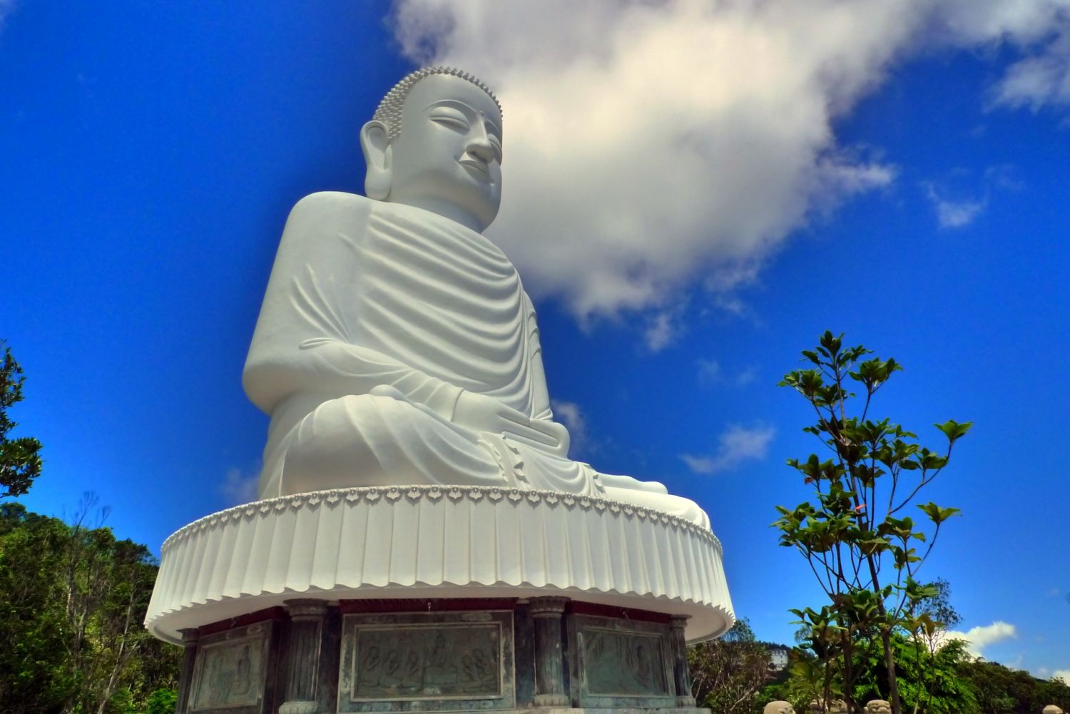 Thích ca phật đài - Bà Nà Núi Chúa