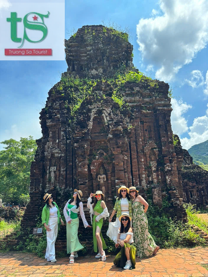 land-tour-da-nang-trai-nghiem-du-lich-mien-trung-tron-ven-dich-vu-uy-tin(6)