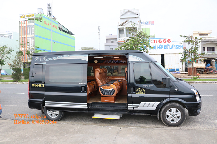 thue-xe-dcar-limousine-9-cho-da-nang-(3)