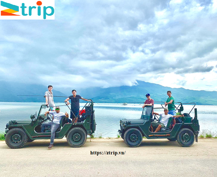 thue-xe-jeep-gia-re-da-nang%20(3)