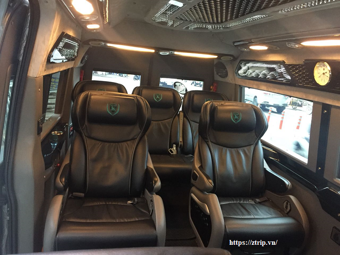 thue-xe-limousine-hang-sang-tai-da-nang%20(1)