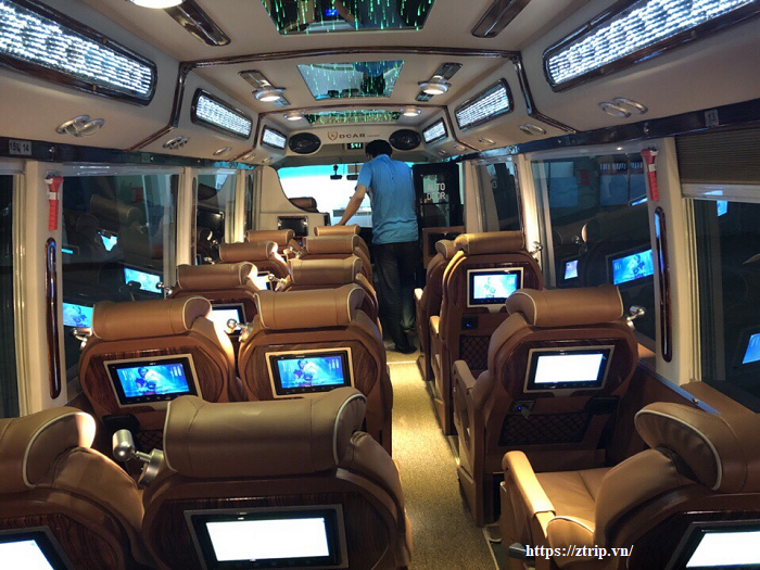 thue-xe-limousine-hang-sang-tai-da-nang%20(4)
