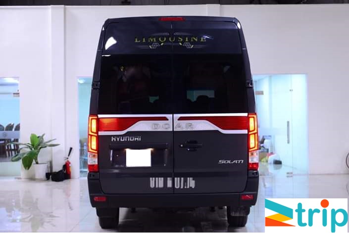 thue-xe-solati-limousine-12-cho-tai-da-nang
