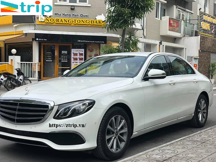Thuê xe Mercedes E200 cưới hỏi tại Đà Nẵng Thuê xe Mercedes E200 cưới hỏi tại Đà Nẵng