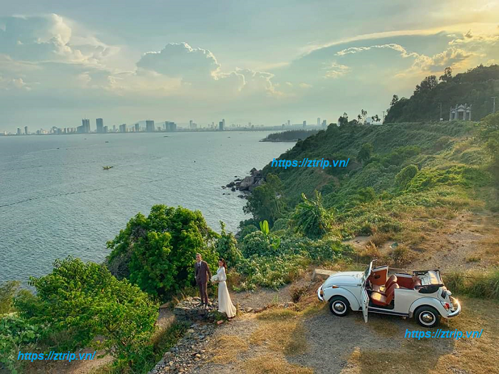Cho thuê xe mui trần chụp hình cưới Đà Nẵng giá rẻ Cho thuê xe mui trần chụp hình cưới Đà Nẵng giá rẻ