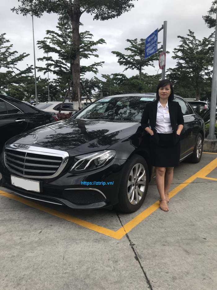 Cho thuê xe VIP 4 chỗ Mercedes benz  tại Huế