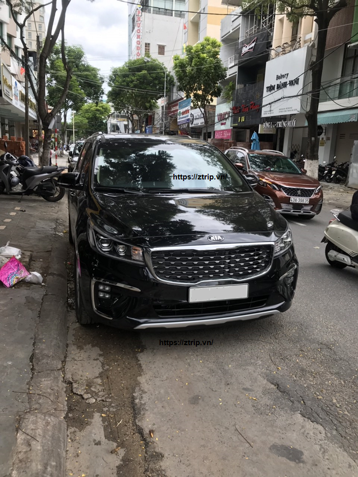 Cho thuê xe Kia Sedona tại Đà Lạt có tài xế giá rẻ. Cho thuê xe Kia Sedona tại Đà Lạt có tài xế giá rẻ.