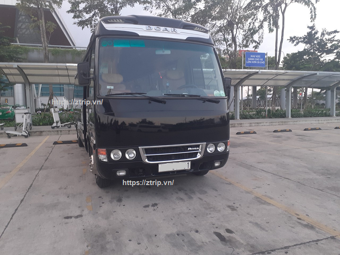 Cho thuê xe Fuso Limousine 17 ghế tại Huế Cho thuê xe Fuso Limousine 17 ghế tại Huế