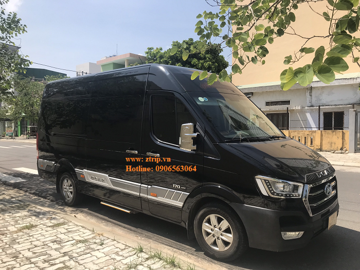 THUÊ XE DCAR LIMOUSINE SOLATI 12 CHỖ TẠI ĐÀ NẴNG 2024